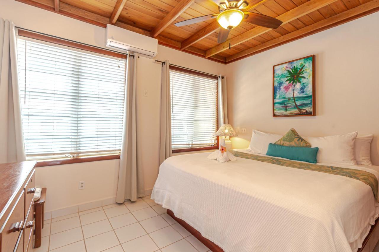 Coral Bay Villas San Pedro  Exteriör bild